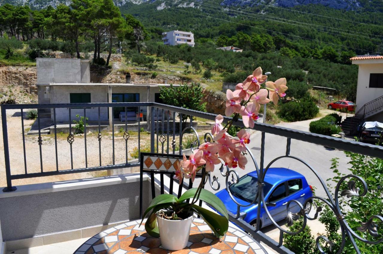 Apartment Ljubica Ljuban Макарска Екстериор снимка